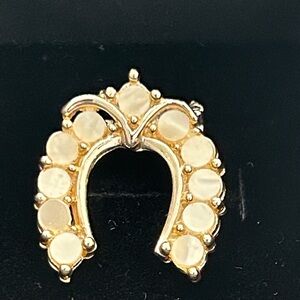 Elegant Gold and Cream Women's Jewelry Piece
